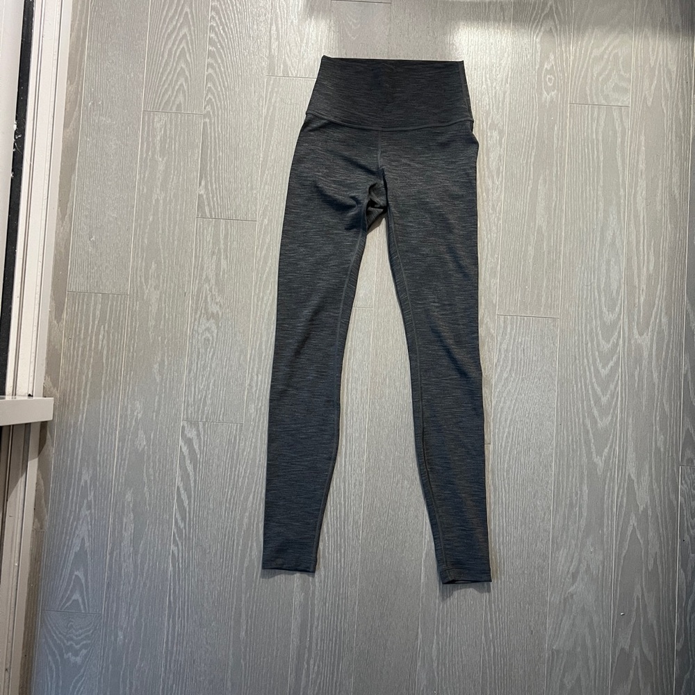 Lululemon Heather Gray Leggings (wunder under)